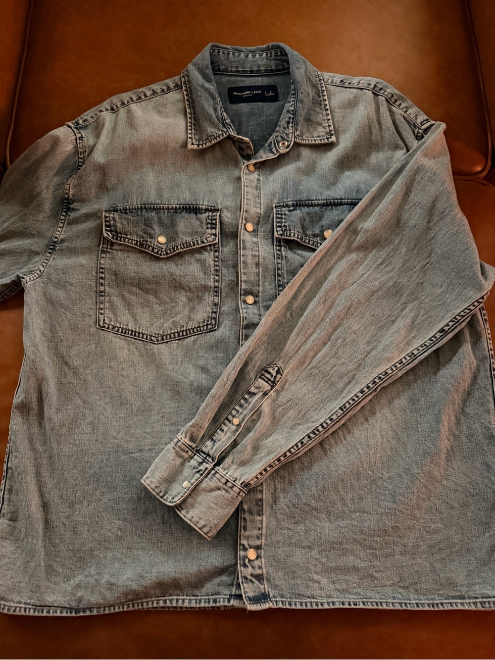 NWOT Abercrombie Men’s Western Blue Denim Shirt - Casual Button-Up